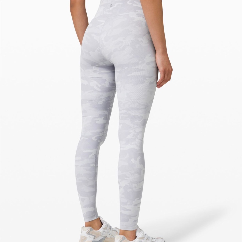 Wunder Under 25" - Camo Alpine White - Picture 2 of 8